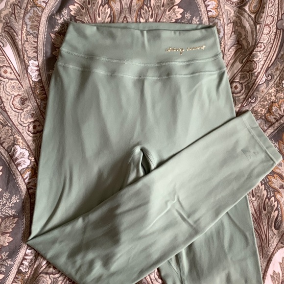 size small Gymshark x Whitney Simmons V2  moss green - Picture 1 of 6